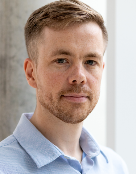 Biostatistiker Olafur Birgir Davidsson har brugt de omfattende danske sundhedsregistre til at finde nye sammenhænge og viden om migræne. 